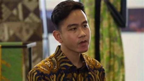 Terjawab Alasan Gibran Tak Ikut Jokowi Dan Prabowo Upacara HUT RI Di