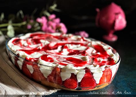 Tiramisù alle fragole e ricotta senza uova Siciliani creativi in cucina