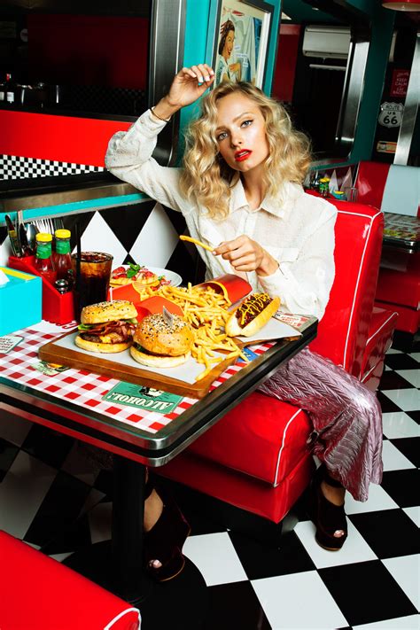 Xenia Diner 80s Lookbook Anger Models