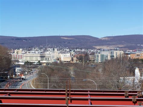 Frank's Place: Scranton Skyline