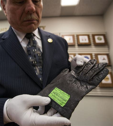 Oj Simpson Glove Evidence