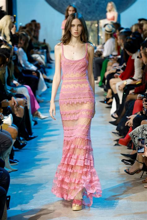 Elie Saab Fashion Show Runway Ready To Wear Spring Summer