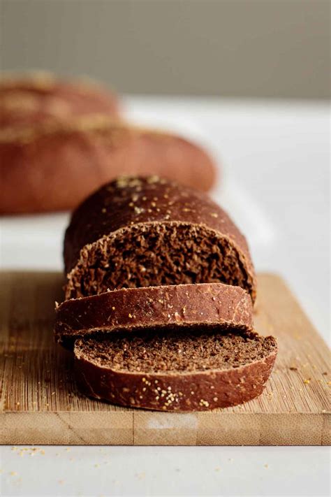 Outback Bread Recipe (Sweet Molasses Bread) – Milk and Pop