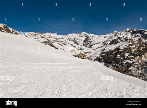 Monte Rosa Massif Immagini E Fotografie Stock Ad Alta Risoluzione Alamy