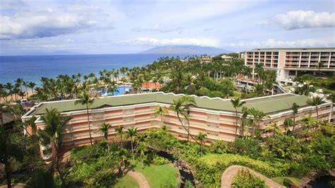 Female Spa Attendant Casual Kilolani Spa Job Grand Wailea A