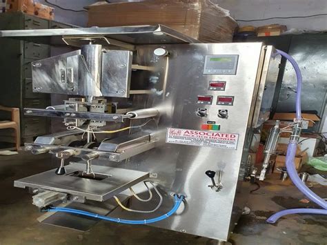 Rs Ghee Pouch Packing Machine At Rs Amraiwadi Ahmedabad