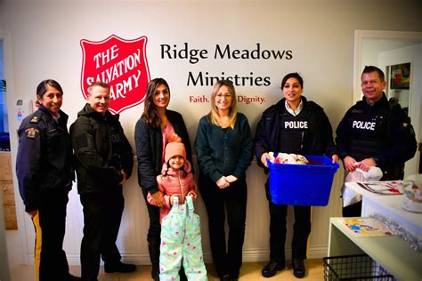 Ridge Meadows Rcmp On Twitter Today Ridge Meadows Rcmp Visited The Salvation Army In Canada To