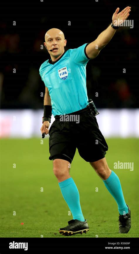 Szymon Marciniak Referee Fotos Und Bildmaterial In Hoher Aufl Sung