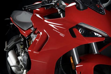 2021 Ducati Supersport 950 Guide • Total Motorcycle