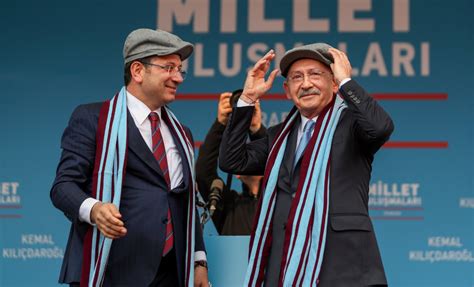 Kemal K L Daro Lu Ve Ekrem Mamo Lu Trabzon Da Konu Tu Emeklileri