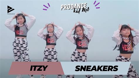 Kpop Mv Itzy Sneakers Kpop