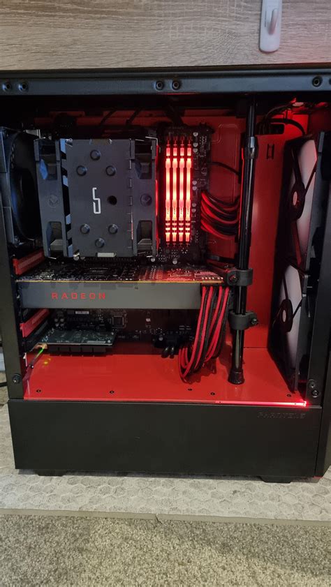 Ryzen 36005700 Build With Obligatory Redblack Theme Built In 2019 Amd