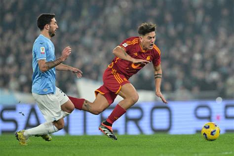 Derby Lazio Roma La Tegola Peggiore Per Mourino Dybala Out Per