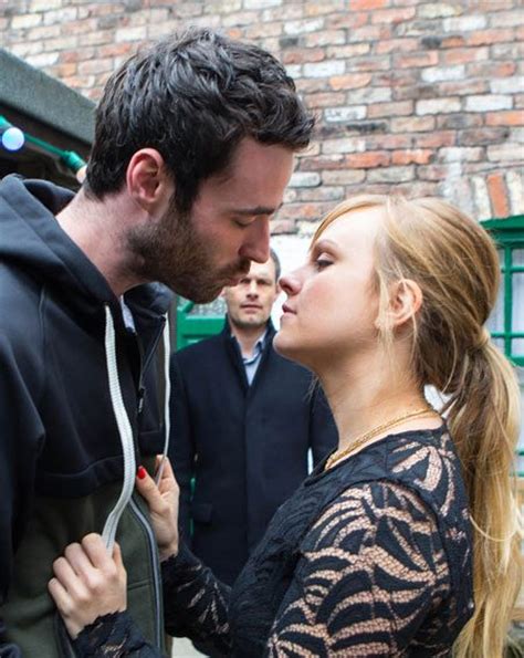 Coronation Street Spoiler Sarah Platt And Callum Logan Kiss Get