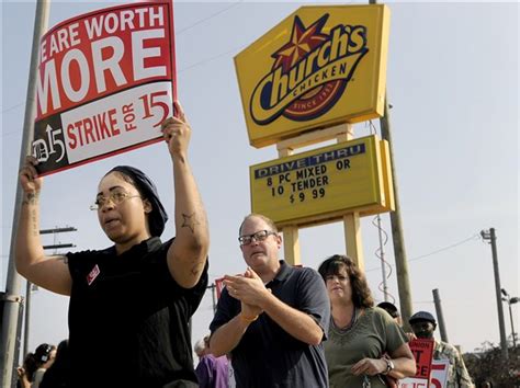 Rallies Report Renew Call To Raise Minimum Wage In Michigan Us In Run Up To Labor Day The Blade