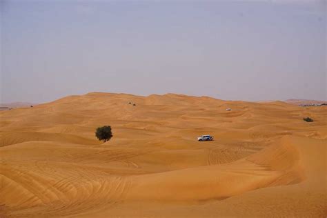 3 Deserts In Uae Great Sandy Desert Rub Al Khali Al Badayer