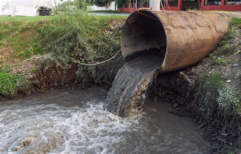 Mejora la salud de tu comunidad a través del saneamiento de agua