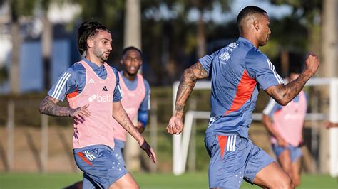 Dupla Novidade Em Treino Do Cruzeiro E Fica Perto De Ser Op O Para