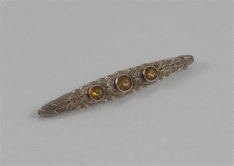 Rare Elegante Brooch In Art Nouveau Style With Citrin Gem