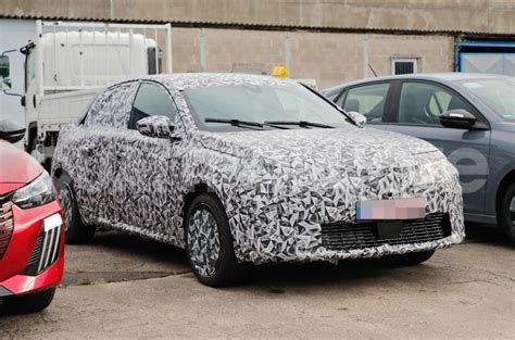 Nuova Lancia Ypsilon 2024 Anticipazioni Uscita Interni Foto Spia