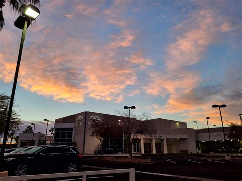 volvo cars arrowhead 1