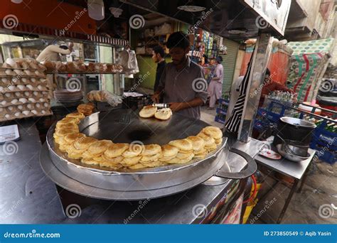 Eateries of Burns Road Street Food Karachi, Pakistan Editorial Stock ...