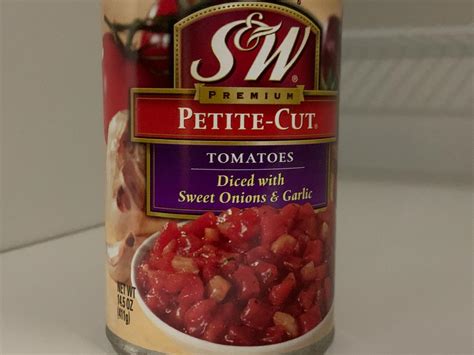 Petite Cut Diced Tomatoes With Sweet Onion And Roasted Garlic Canned