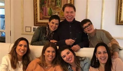 Silvio Santos em família registros da intimidade do apresentador que