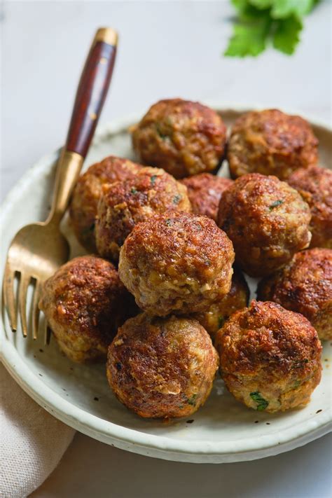 Meatballs in The Oven - Food Faith Fitness