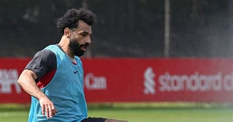 محمد صلاح يهدى قميصه لـ الوجوه الجديدة فى المنتخب اليوم السابع