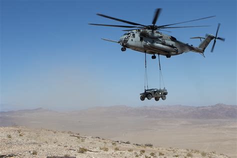 Hammerheads Deliver Humvees