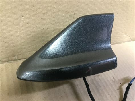 Ford Focus Roof Aerial Shark Fin Base Gr T K Aa Fm