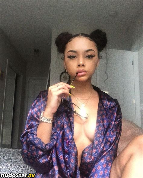 Alix Lapri Thealixlapri Nude Onlyfans Photo Nudostar Tv