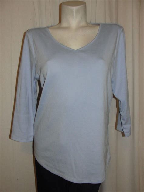 CHICO S The Ultimate Tee Shirt Light Blue 100 Cotton 3 4 Sleeve V Neck