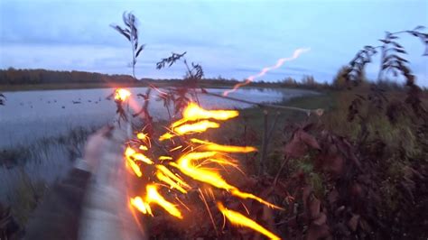 Первая охота на чучелах в этом сезоне. Утка прет, но не подсаживается ...