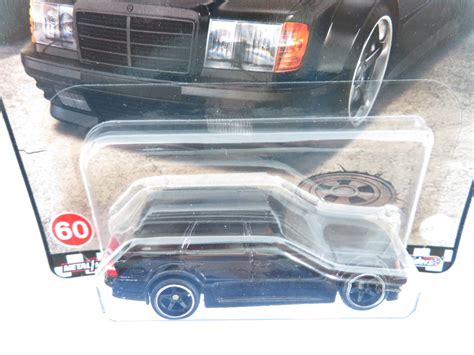 No HOT WHEELS PREMIUM MERCEDES BEN AMG E ESTATE SPECIAL EDITION BOULEVARD 乗用車 売買された