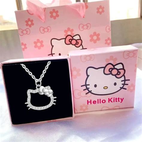 Naszyjnik wisiorek srebrny Kot kotek Hello Kitty pudełko prezentowe