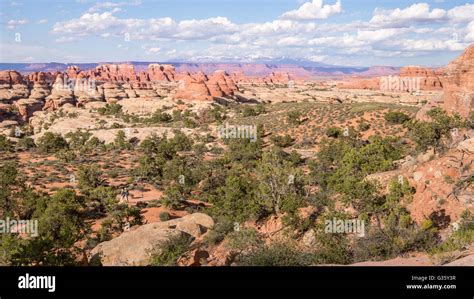 Hikers On The Elephant Hill Chesler Park Trail In The Needles District