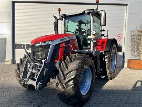 Massey Ferguson S T Dyna Vt Exclus Rovadi