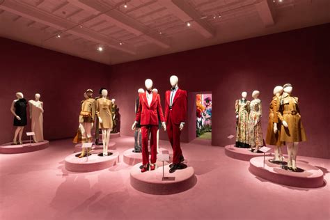 Gucci 'Visions' Exhibition Invites Visitors On A Journey Through Time ...