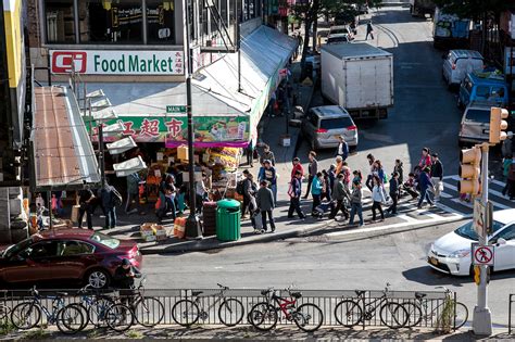 Downtown Flushing Where Asian Cultures Thrive The New York Times