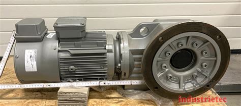 SEW 2 2 KW 50 Min KAF77 DRN100LS4 TF V Getriebemotor Gearbox 50 Hz 1