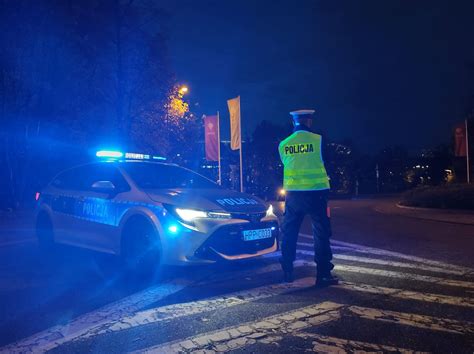 Policjanci Zabezpieczali Mecz Na Stadionie L Skim Wiadomo Ci