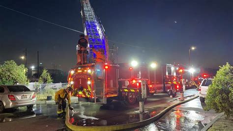 Early Morning Fire Damages Vacant Home Near Olive And Chestnut In Fresno