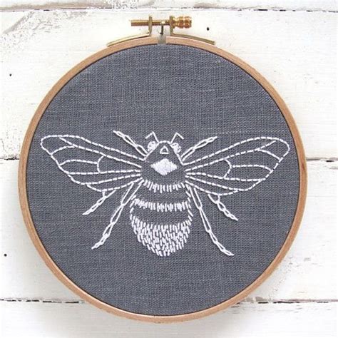 DIY Embroidery KIT Bumblebee Embroidery Pattern Modern Hand