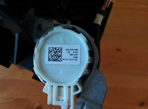 Контактная группу зажигания — Skoda Octavia A5 Mk2, 1,8 л, 2011 года ...