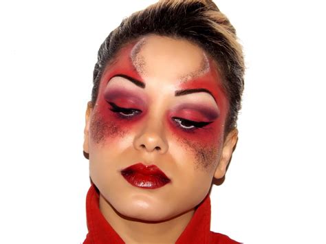 Diablesse Pour Halloween Halloween Makeup Scary Halloween Looks