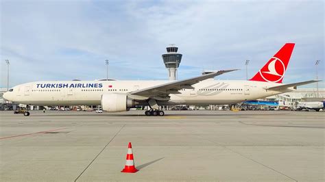 GE90 STARTUP Turkish Airlines B773 TC JJL Engine Startup Taxi And