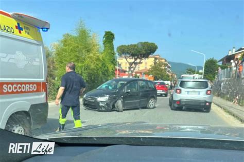 Incidente In Via Salaria Per L Aquila All Incrocio Con La Terminillese