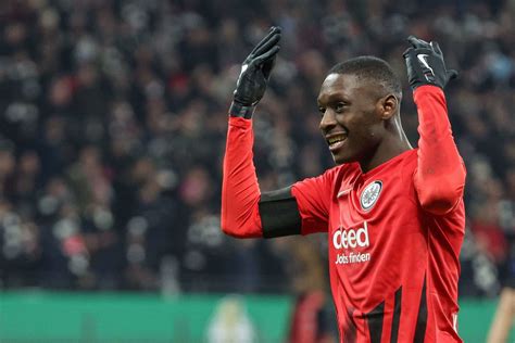 Football Ligue Des Champions Eintracht Francfort Naples Kolo Muani